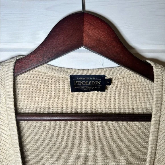Pendleton Tan Southwestern Pattern Cardigan - Picture 6 of 9